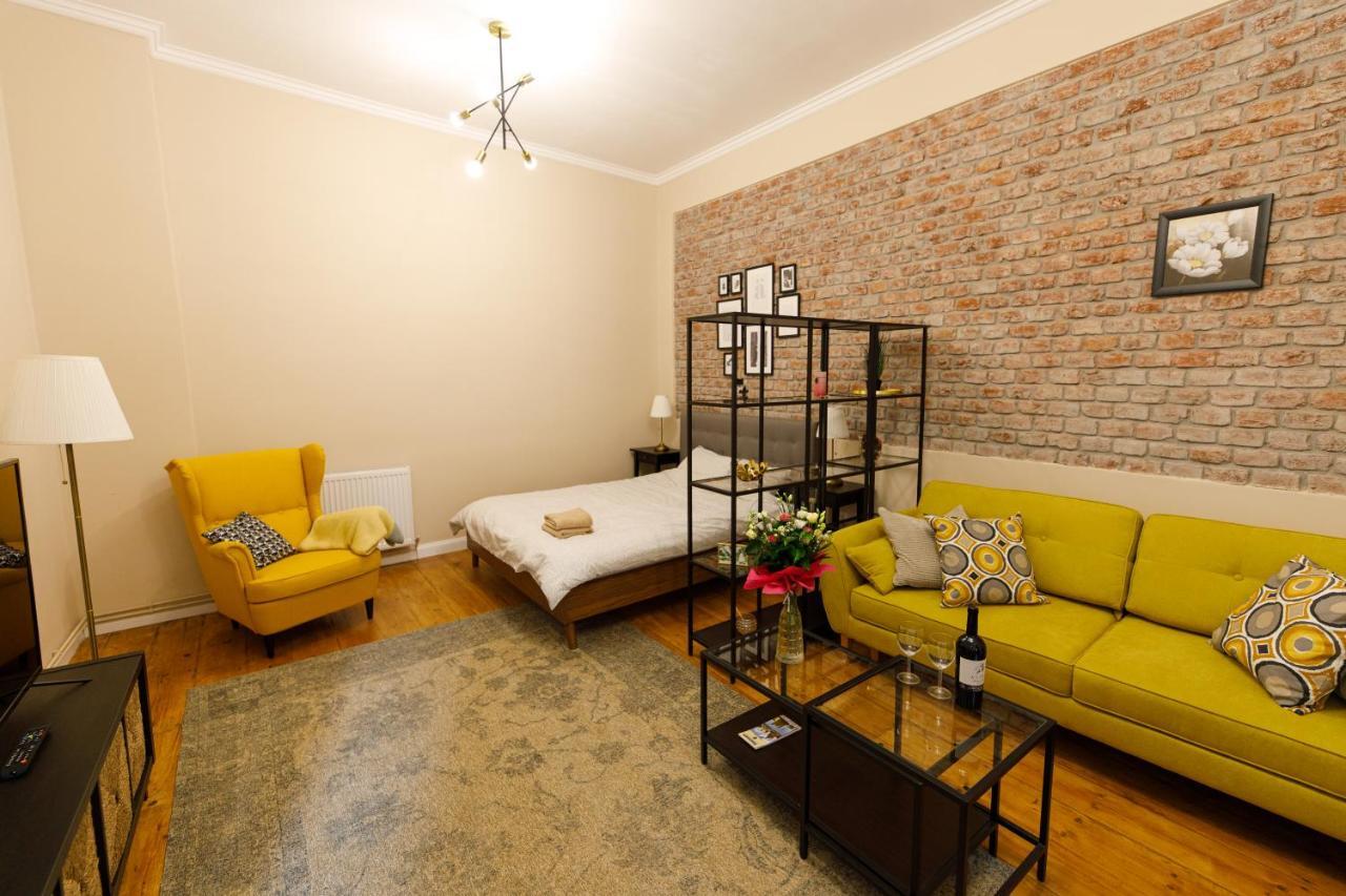 Stylish Flat In The Heart Of Historical Center Apartment Timisoara Exterior photo